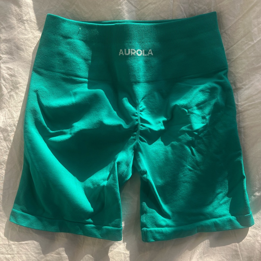 Aurola shorts